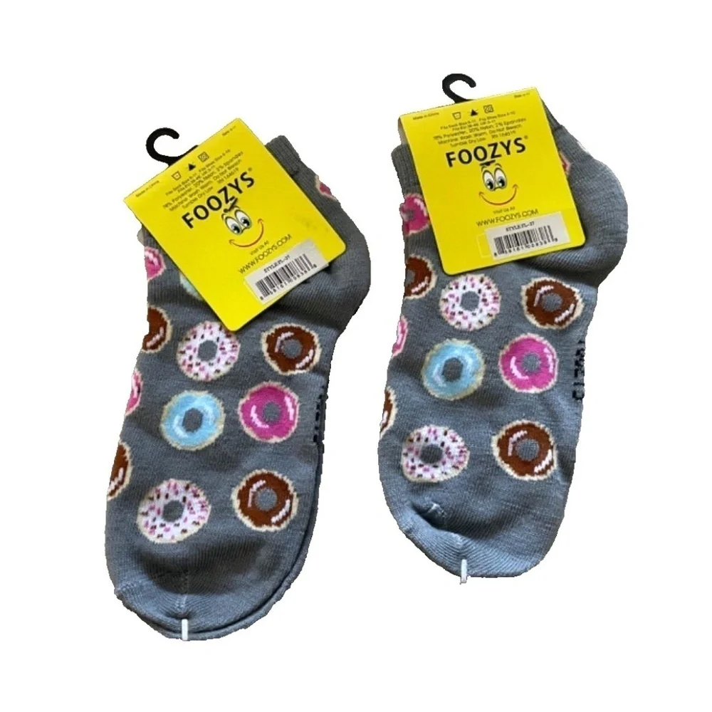 Foozys Women's Ankle Socks: 2 Pair‎ Set; Doughnuts; Gray; Women's Size 9-11